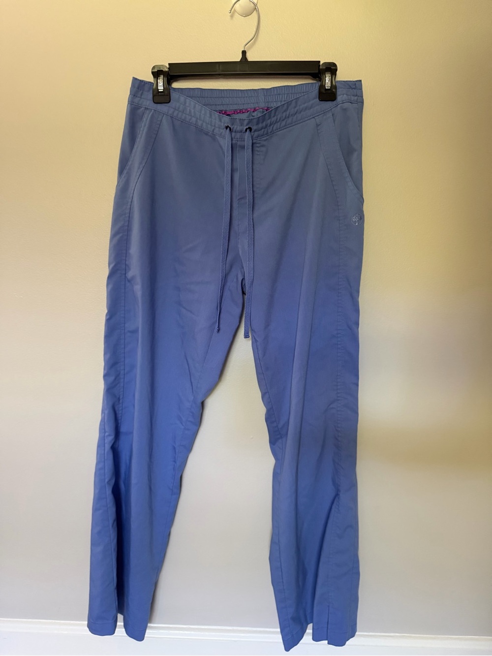 Women’s Cecil Blue Scrub Set - Purple Label by Healing Hands size medium